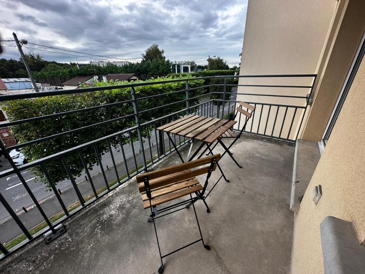 Btobed - Location Professionnelle - Appartement 4 Personnes Parking Gratuit - Proche Parc Des Expositions Et Aeroport Cdg Villepinte  Kültér fotó